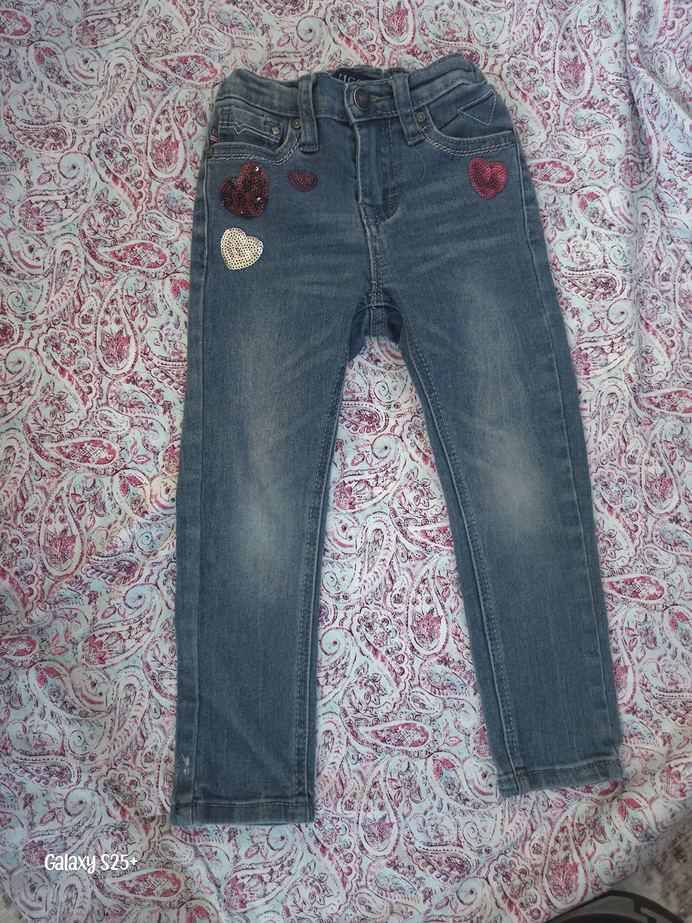 Vigoss Girls Blue Denim Jeans with Pink & Gold Heart Patches
